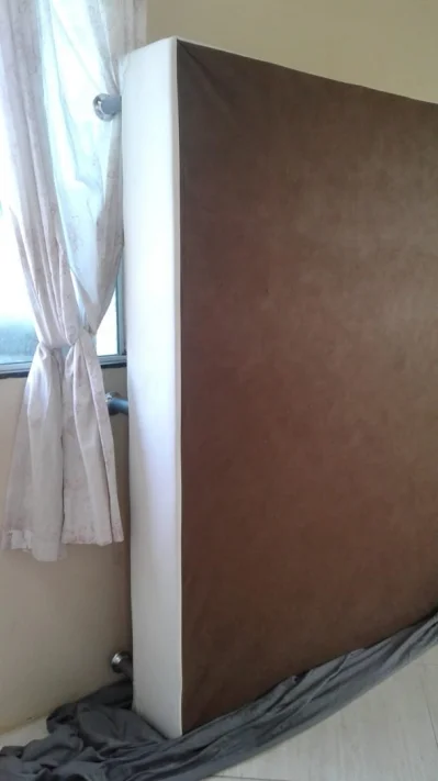 Vendo uma Cama Box Casal