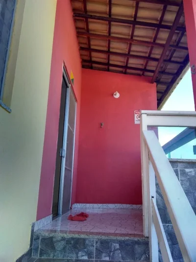 Quarto e Sala 4 Rua Praia Ipitanga