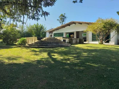 Chácara em Biritiba Mirim Estilo Colonial
