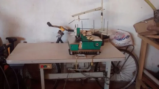 Máquina de Costura