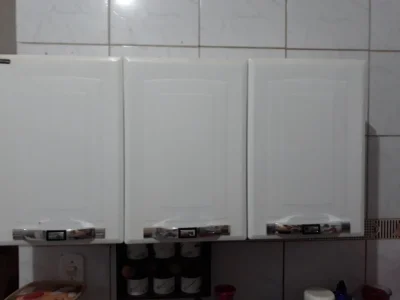 2 Peças de Armário de Aço