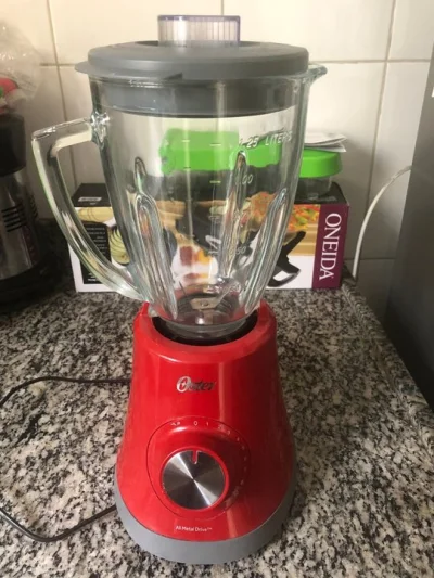 R$ 120 R$ 130 Liquidificador Oster - Super Chefe - 220v