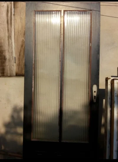 Vendo Janelas e Porta