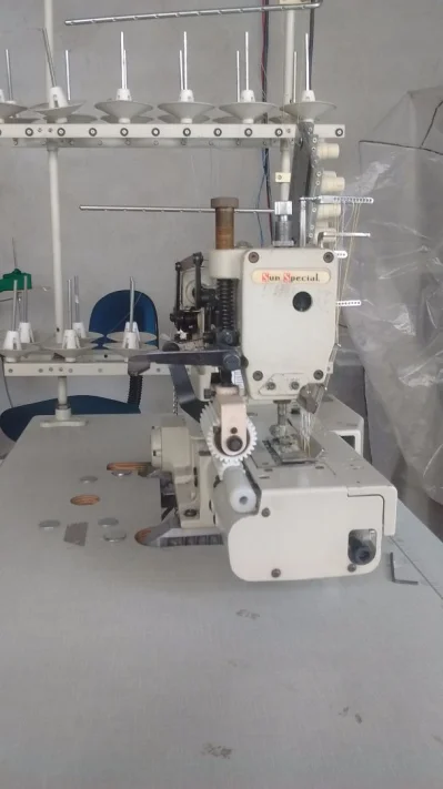 Máquina de Costura Eslastiqueira 12 Agulhas