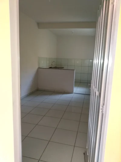 Excelente Quarto e Sala no Jr. América