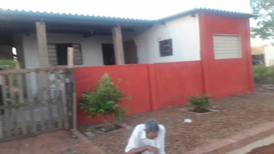 Vendo Casa Valor a Combinar