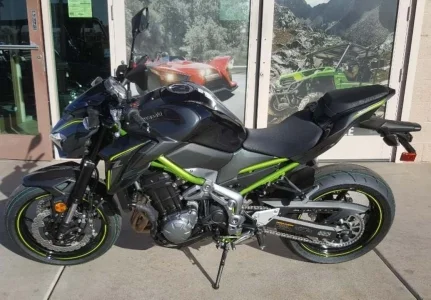 Kawasaki Z 900 2018