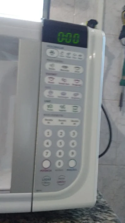 Microondas Eletrolux 31l Semi-novo