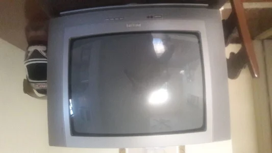 TV Philips 20"