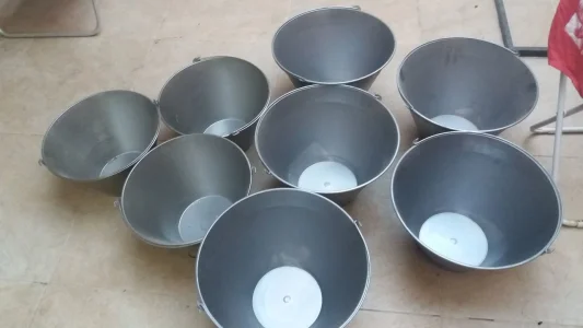 Balde de Obra de Chapa Galvanizada