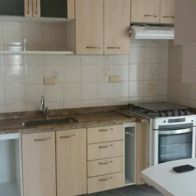 Apartamento no Jardim Santa Mena
