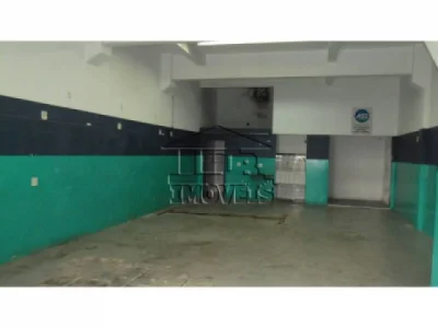 Salão Comercial com 75 m2 em São Paulo - Vila Alexandria por 2.5 Mil