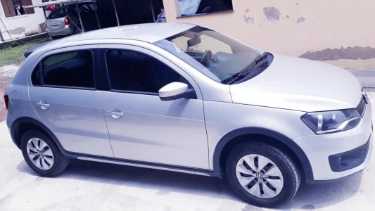 Gol 1.0 Apenas 39,175 Km - 2014
