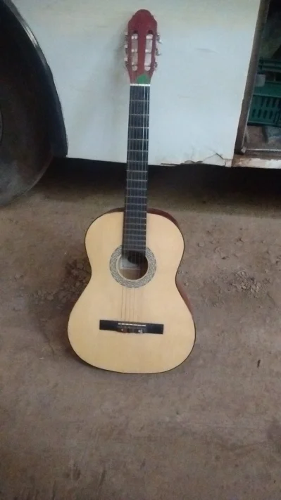 Violão de 6 Cordas