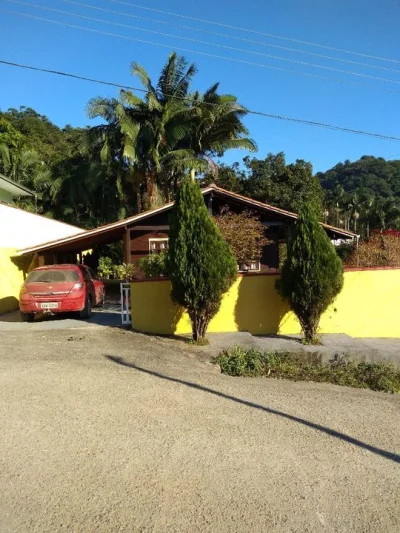 Linda Casa em Guaramirim na Rua do Forum