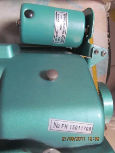 Máquina Overlock 110v Gn1-6d