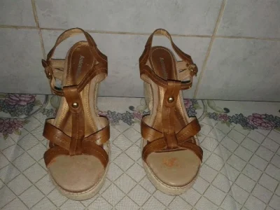 Sandália
