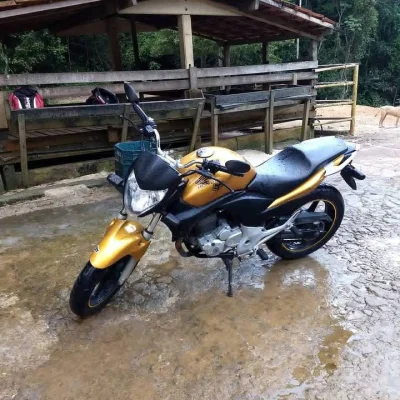 Honda CB 300r 2011