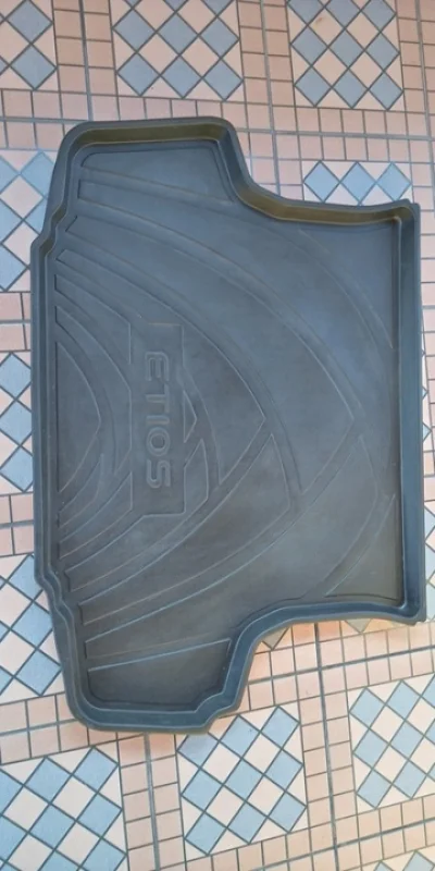 Vendo Protetor de Mala Etios Sedan