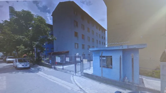 Vendo Aptº em Póa