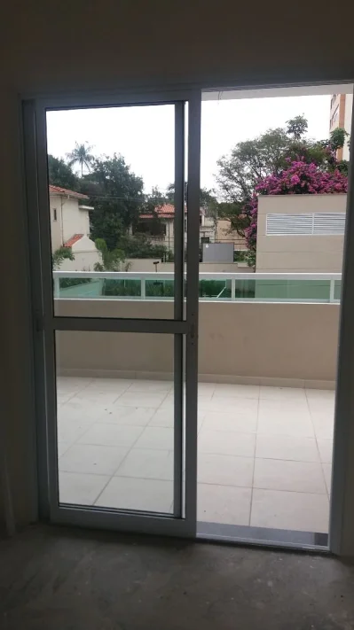 Porta Balcao de Correr Branca em Vidro e Aluminio, Nova, Completa