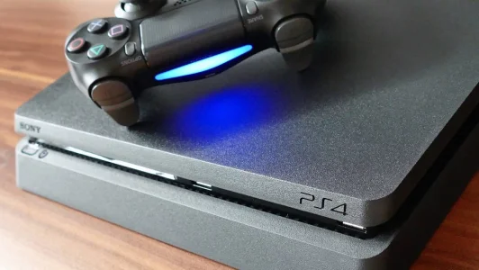 PS4 com 1 TB 1 Controle