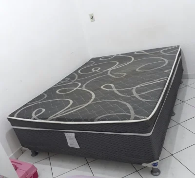 Cama Box Semi Nova