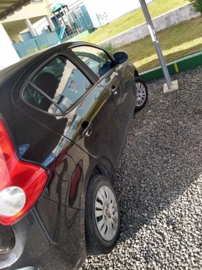 Fiat Palio Attractive 1.4 8v (flex) 2013
