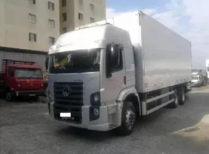 VW 24250 Baú 2012