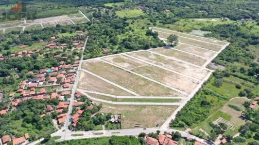 Terreno à Venda no Bairro Itaitinga - Itaitinga, CE