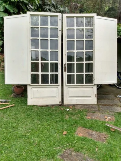 Portas de Peroba do Campo