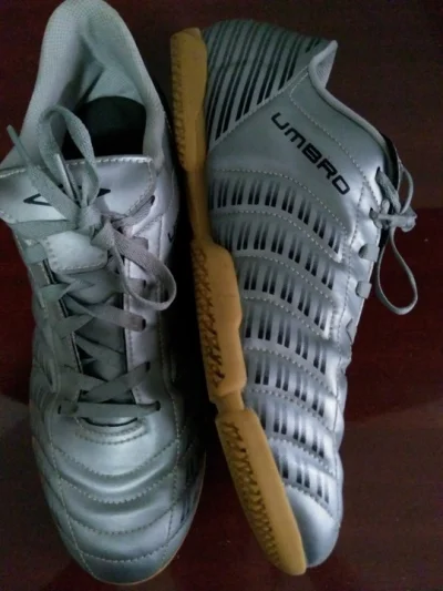Tênis Umbro