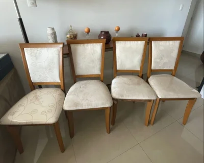 Cadeiras Maciças