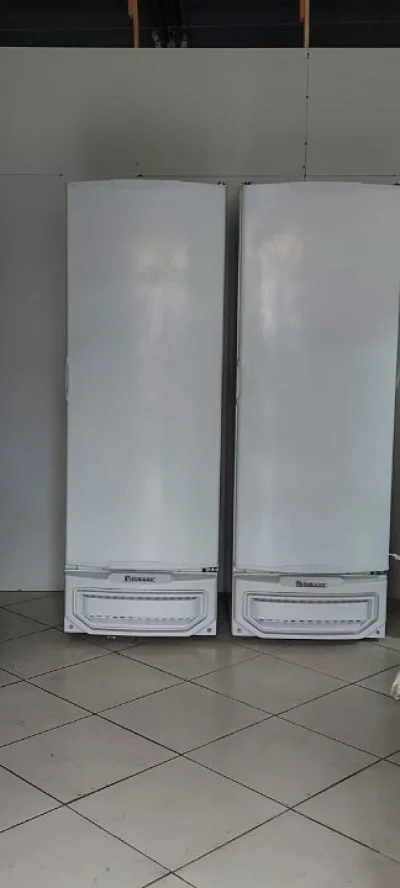 Refrigerador Vertical Gptu 570 Gelopar