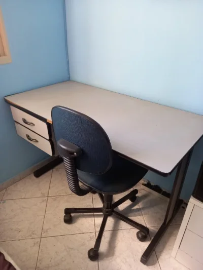 Mesa Escritório 2 Gavetas + Cadeira Giratória