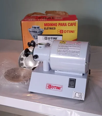 Moinho Moedor de Café Elétrico, Marca Boniti, Modelo B55