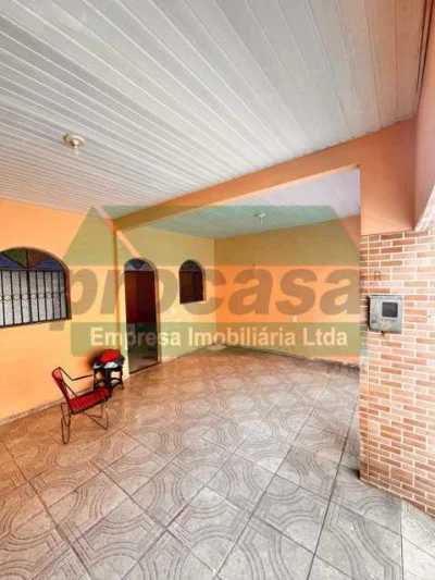 Casa de Rua - / Residencial / Crespo