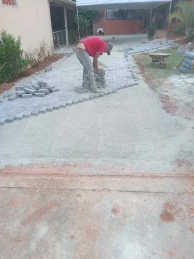 Assentamento de Piso Intertravado