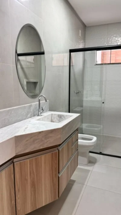 Linda Casa de Alto Padrao, 3 Quartos, com Armarios