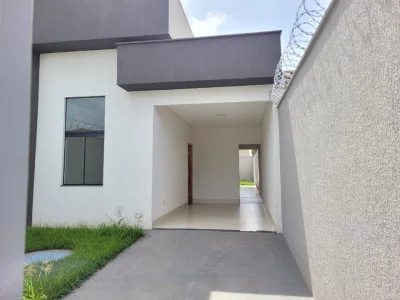 Casa 3 Quartos Nova, Alto Padrão, Excelente Localização