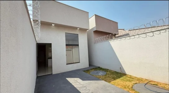 Oferta! Casa Nova Alto Padrão 2 Quartos com Suite