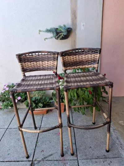 Banquetas Altas