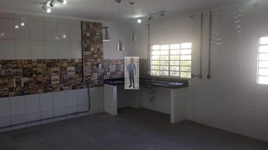 Casa Geminada para Locação - Pq. Edu Chaves