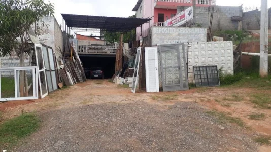 Deposito de Material Usado em Ibiúna-sp