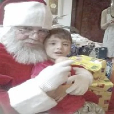 Contratar o Papai Noel com Barba Natural