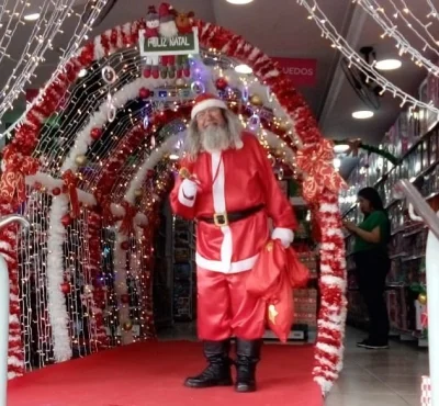 Papai Noel Visitas á Domicilio no Itaim Bibi, Comércio