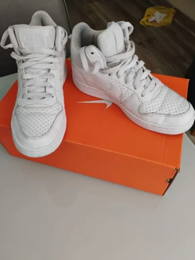 Tênis Nike Masculino Nº 35 Seminovo e Conservado