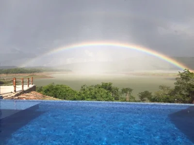Pousada com 3 Chalés as Margens do Lago Corumbá em Caldas Novas GO