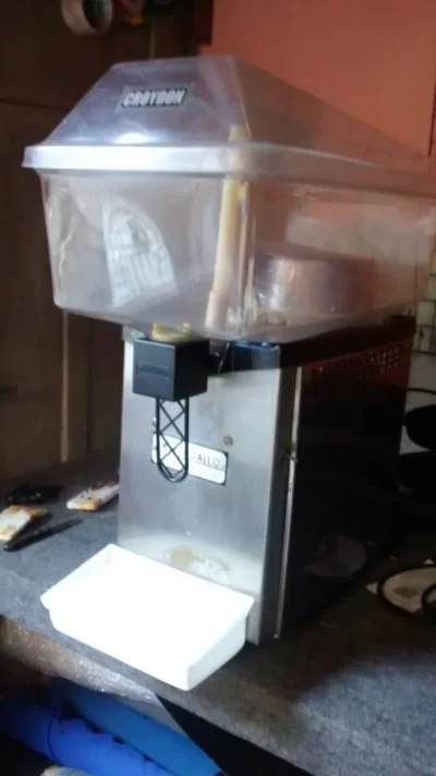 Refresqueira em ótimo Estado