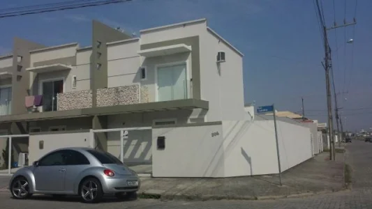 Vendo Excelente Sobrado Dúplex